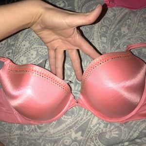 36 DD very sexy push up victoria’s secret pink bra